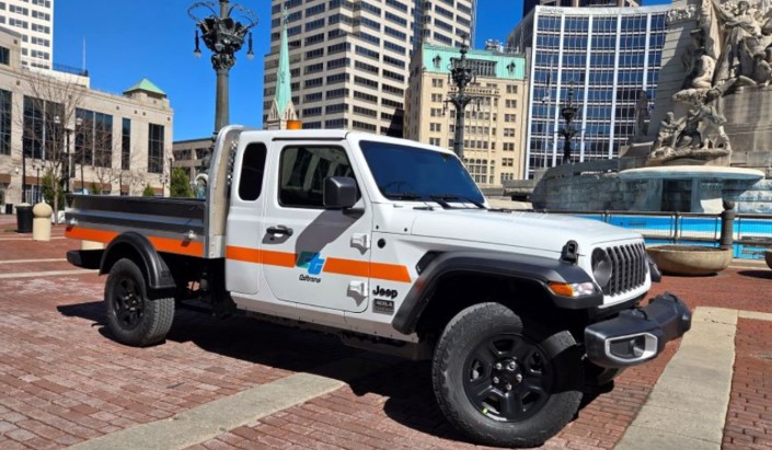 Acela Dispatcher overlanding